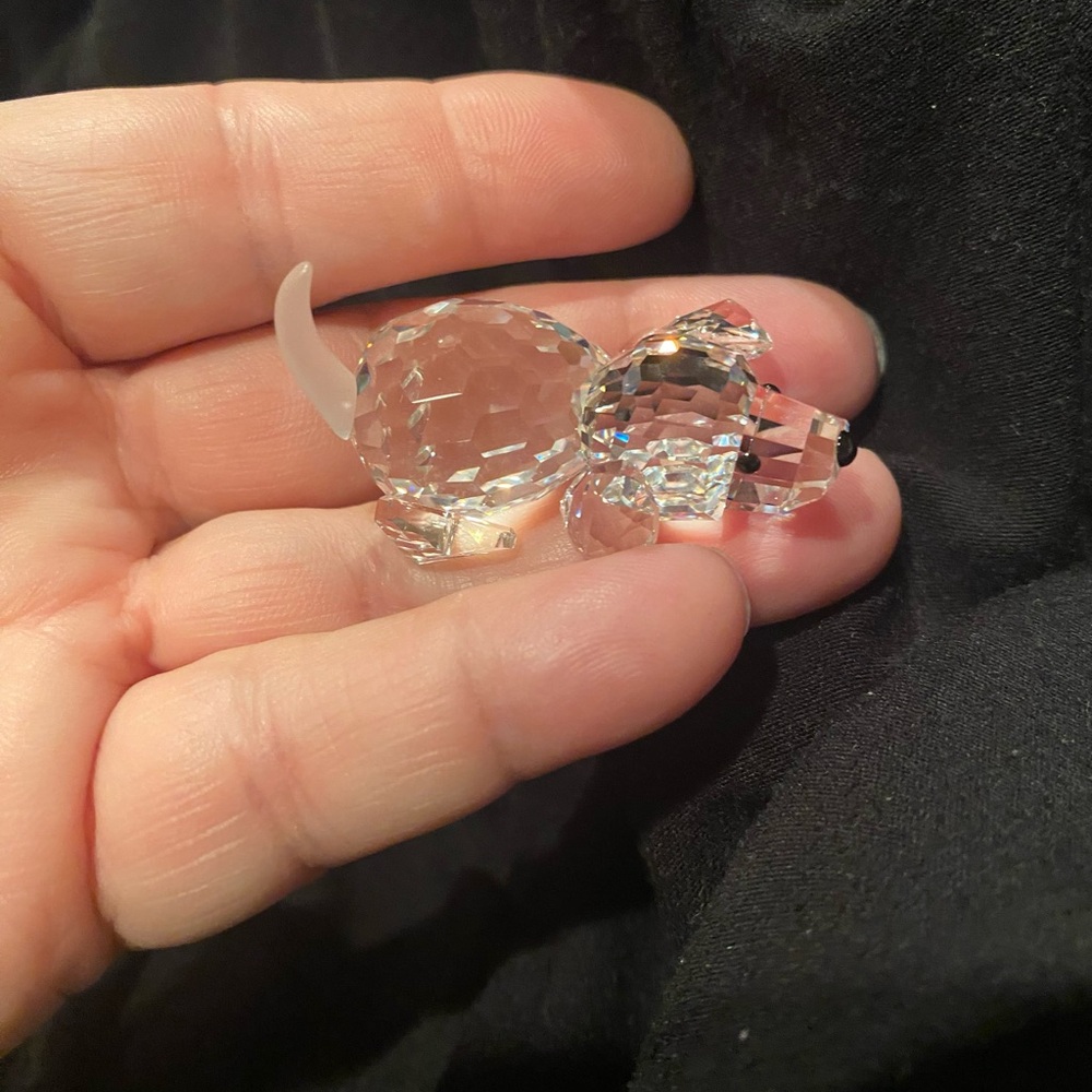 SWAROVSKI CRYSTAL BEAGLE  Playing Adorable Great Gift!